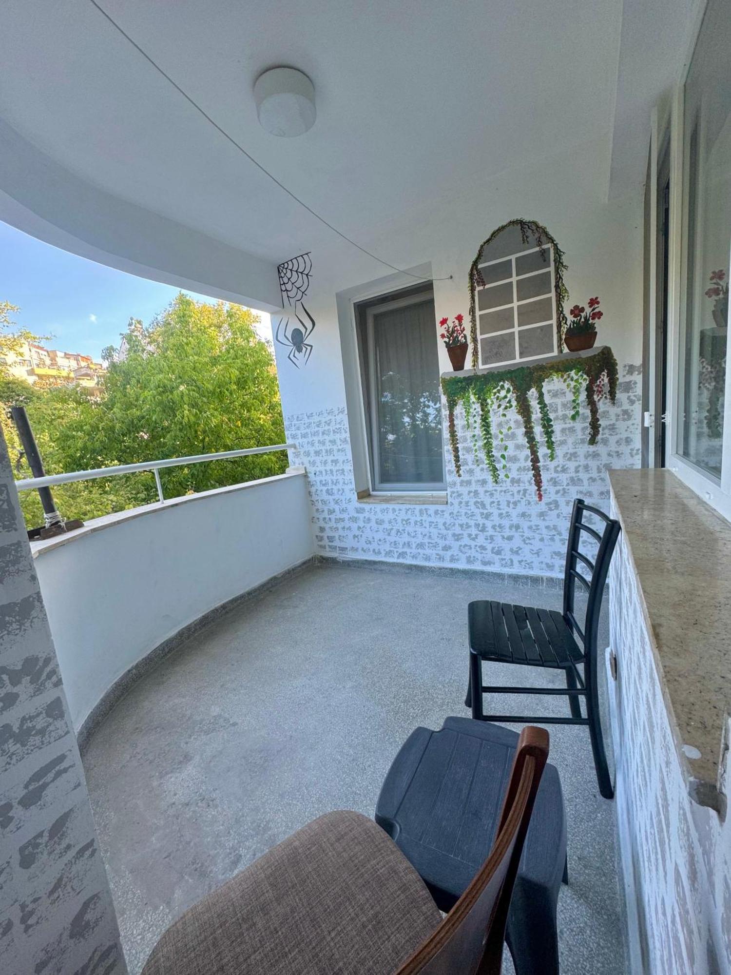 Spacious Apartment Next To South Park Просторен Апартамент До Южен Парк Top Location Sofia Ngoại thất bức ảnh